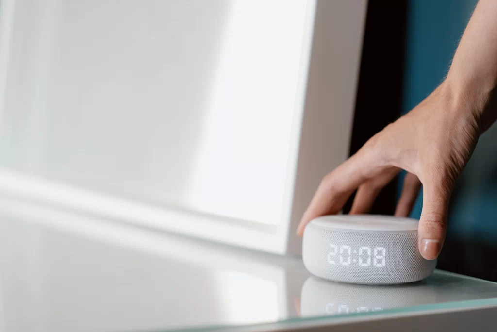 Asistente virtual Echo Dot (3.ª generación) 
para controlar tus enchufes inteligentes